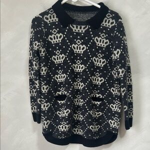 Vintage collared sweater, navy and white, crown print
